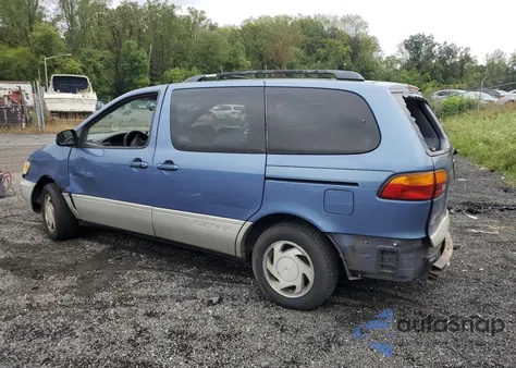 2000 Toyota Sienna Le from USA, damaged, VIN 4T3ZF13C5YU236118